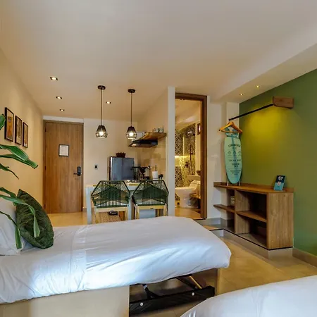 De La Cruz Apartahotel 4*