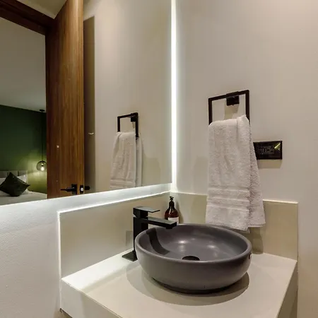 Aparthotel De La Cruz 4*