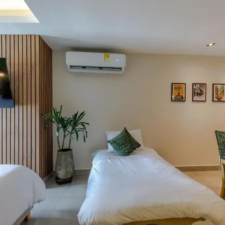 Aparthotel De La Cruz Cartagena